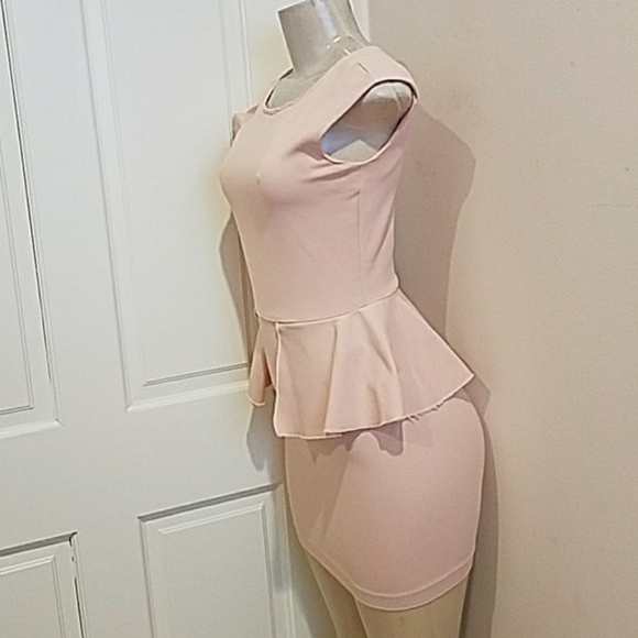 Zara pink dress size small. - Picture 6 of 9